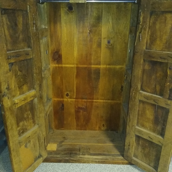 Antique Wardrobe - Picture 4 of 4